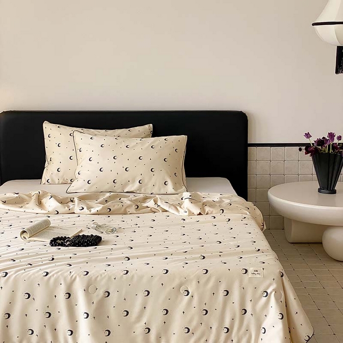 91家纺网 家纺一手货源 找家纺 汇庭 2024新款雅棉天丝可机洗夏被棚拍 星际