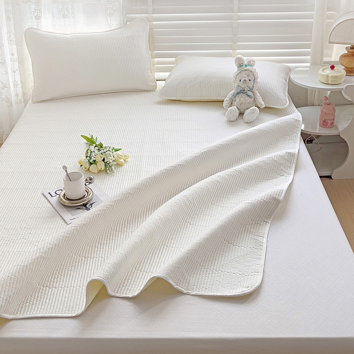 91家纺网 家纺一手货源 找家纺 羽爱2024新款全棉直角纯色床盖床垫 奶白