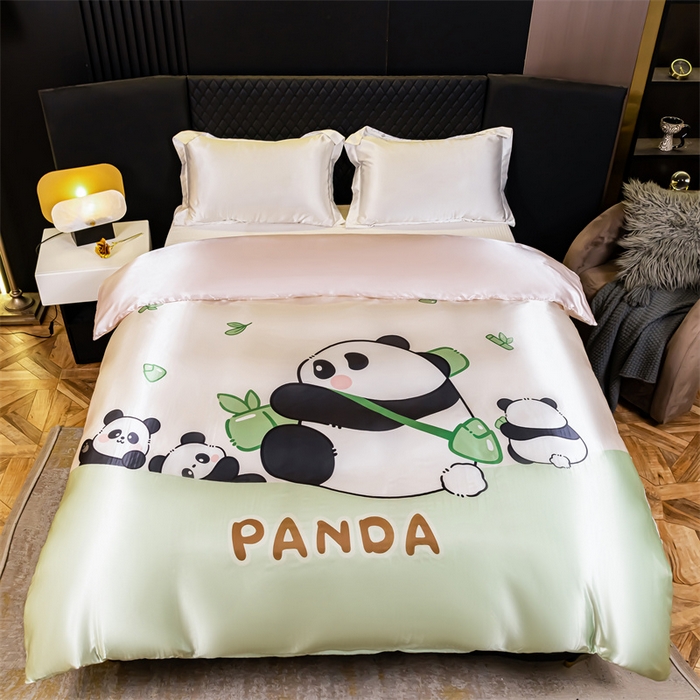 91家纺网 家纺一手货源 找家纺 2025年新款大版冰丝被套 熊猫乐园-大版冰丝被套