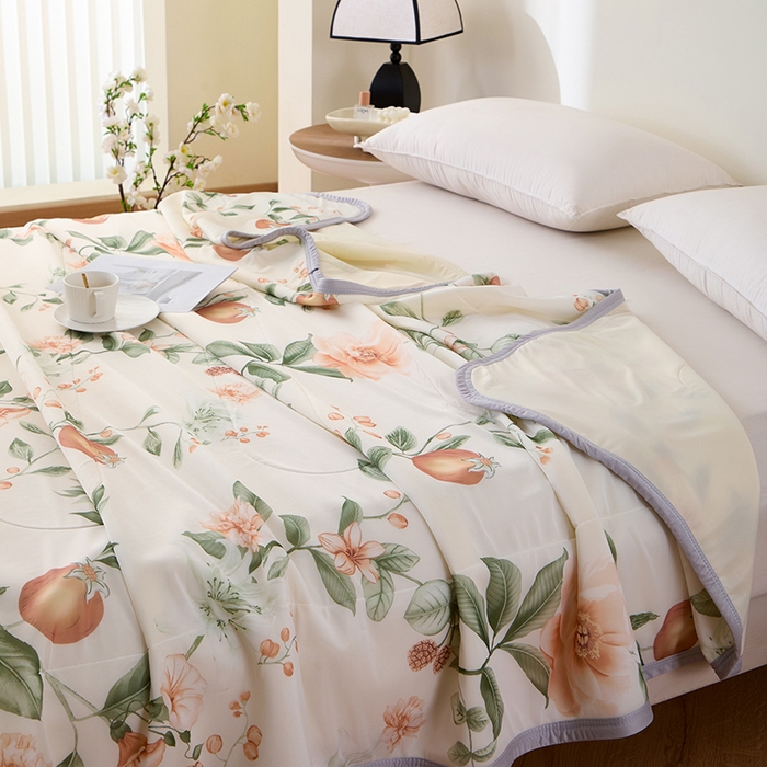 91家纺网 家纺一手货源 找家纺 吾诺家居 2024新款冰嘟嘟微重力硅胶夏被 丰硕年华