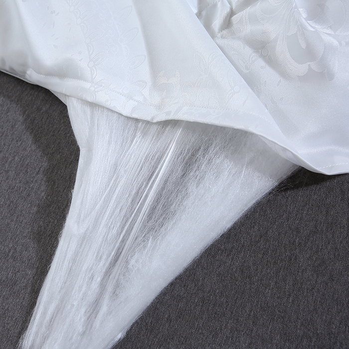 91家纺网 家纺一手货源 找家纺 恒鑫家纺 2025新款提花蚕丝夏凉被被子被芯 月光白