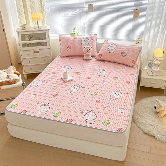 91家纺网 家纺一手货源 找家纺 东宇床垫 2025新款A类凉感丝乳胶成人凉席 仔仔兔