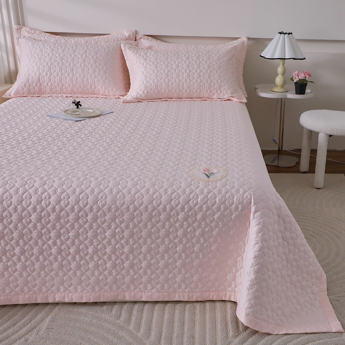 91家纺网 家纺一手货源 找家纺 佳梦家纺 2024新款花边天丝床盖三件套 冰雪绸天丝-浅玉色