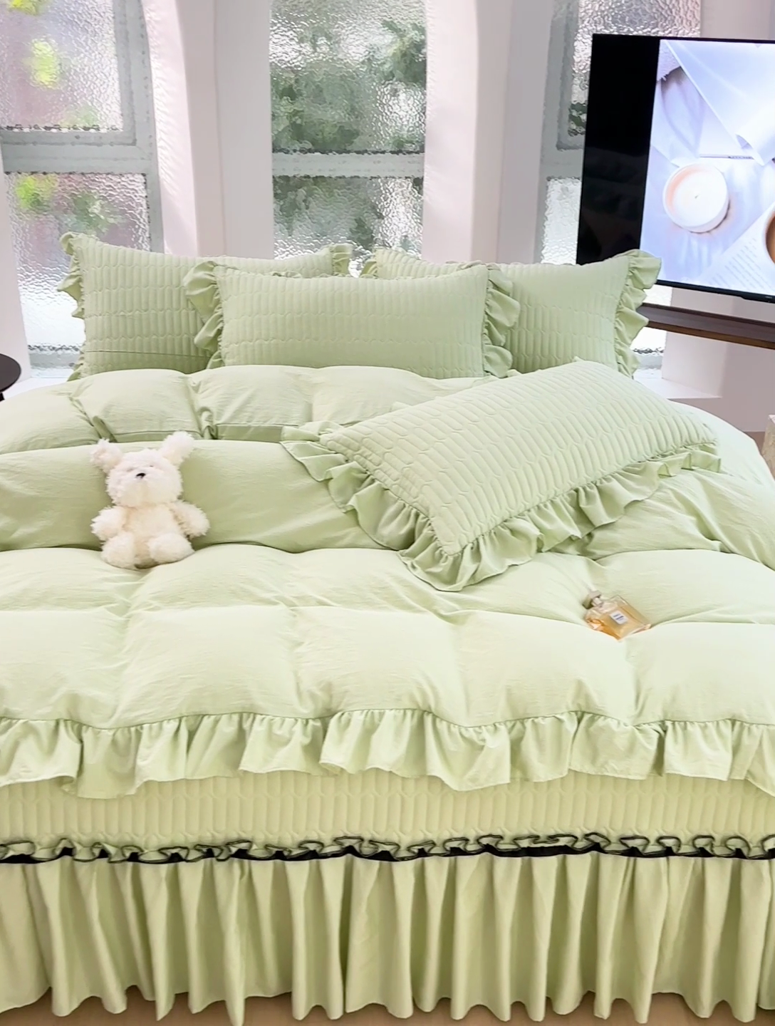 91家纺网 家纺一手货源 找家纺 言熙居家纺 2024新款亲肤床盖四件套-浪漫之约 浪漫之约绿