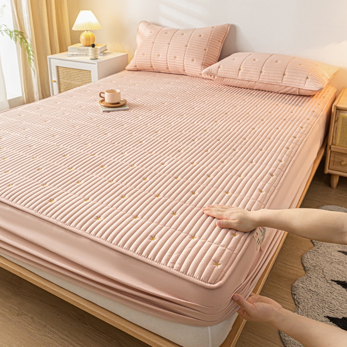 91家纺网 家纺一手货源 找家纺 鑫钰 新款刺绣防水床笠床垫保护罩床罩-星愿 星愿-安娜粉