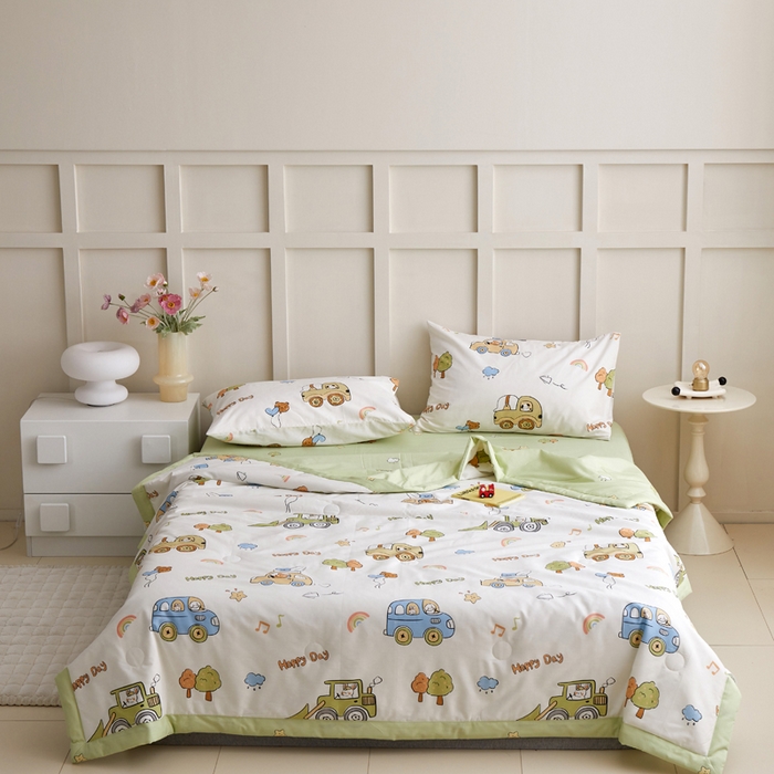 91家纺网 家纺一手货源 找家纺 怡家居 2024新款全棉印花手包边夏被四件套 快乐滴滴