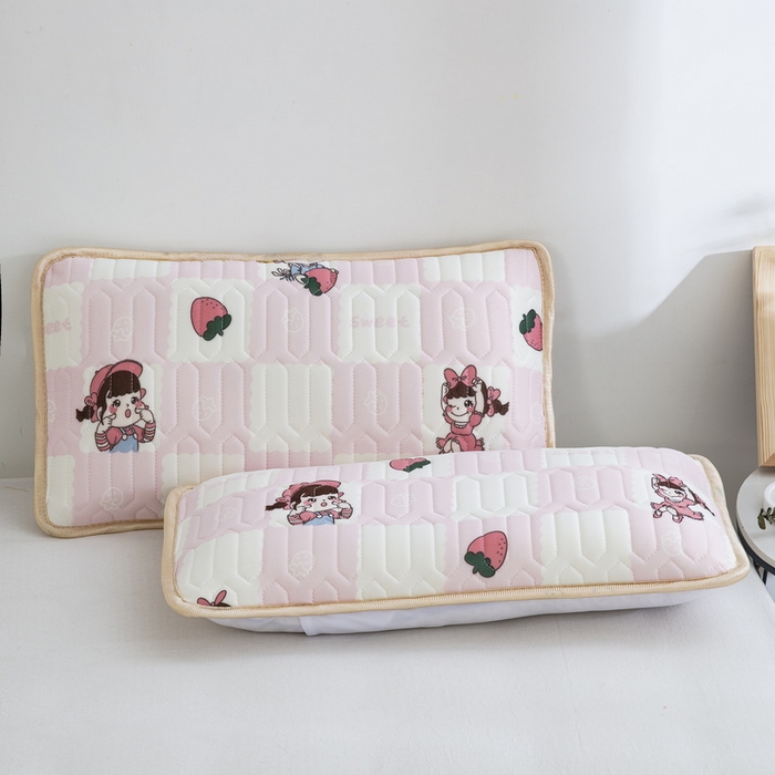 91家纺网 家纺一手货源 找家纺 纽乐家纺 2024新款儿童乳胶枕套 邻家莓香