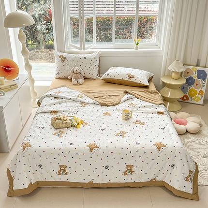 安哆啦家纺 2024新款A类泡泡棉印花夏被四件套 爱心熊