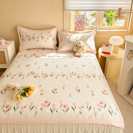 91家纺网 家纺一手货源 找家纺 懒猫家纺 宽边凉感丝凉席夏被四件套 月满花香