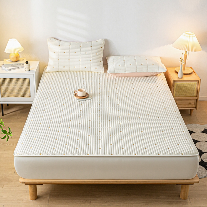 91家纺网 家纺一手货源 找家纺 鑫钰 新款刺绣防水床笠床垫保护罩床罩-星愿 星愿-雅白