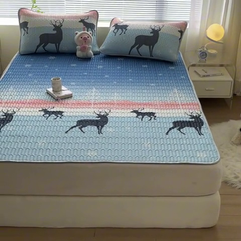 91家纺网 家纺一手货源 找家纺 东宇床垫 2025新款A类凉感丝乳胶成人凉席 一路相伴