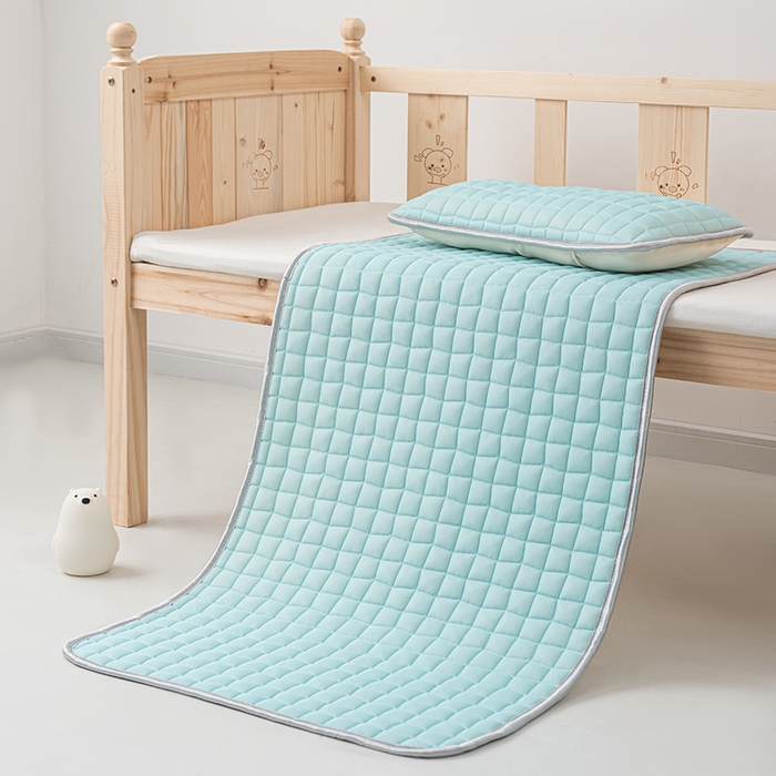 91家纺网 家纺一手货源 找家纺 吾诺家居 2024新款冰嘟嘟儿童硅胶凉席 浅兰