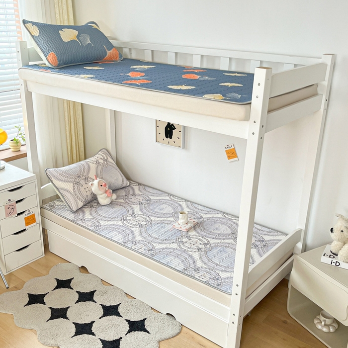 91家纺网 家纺一手货源 找家纺 东宇床垫 2025新款A类凉感丝乳胶学生凉席 北欧风情