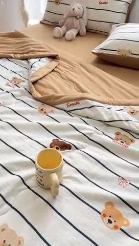 91家纺网 家纺一手货源 找家纺 安哆啦家纺 2024新款A类泡泡棉印花夏被四件套 小熊乐园