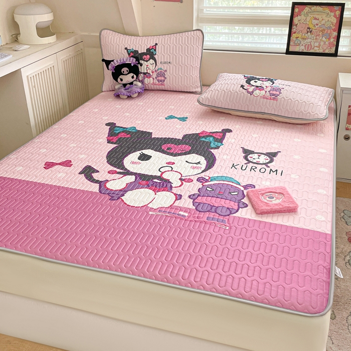 91家纺网 家纺一手货源 找家纺 金爱家 2024款三丽鸥乳胶凉席床笠款 朗读库洛米