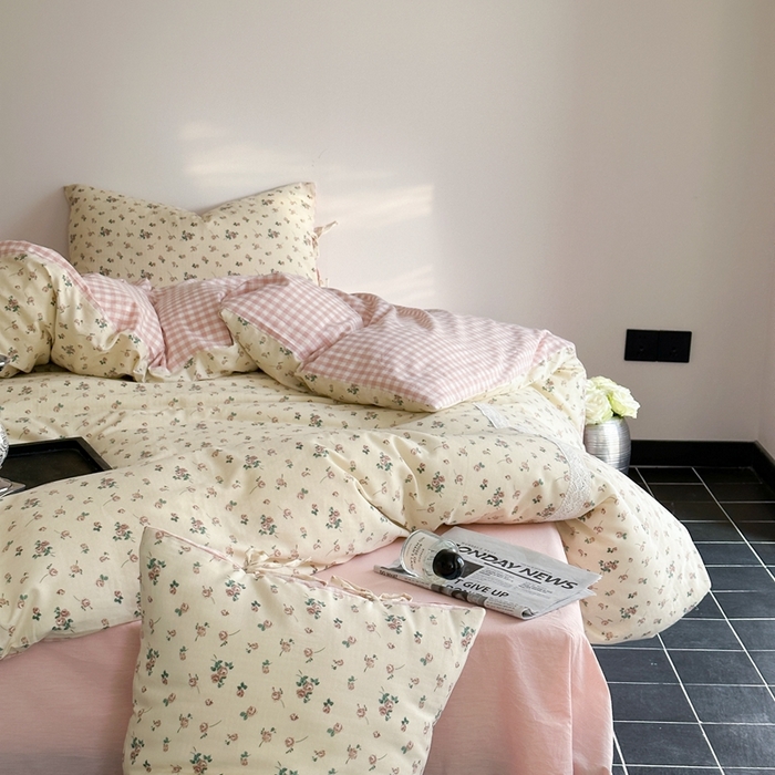 91家纺网 家纺一手货源 找家纺 旷野 2024双层纱碎花蕾丝拼接款四件套--柏林花事 柏林花事-粉