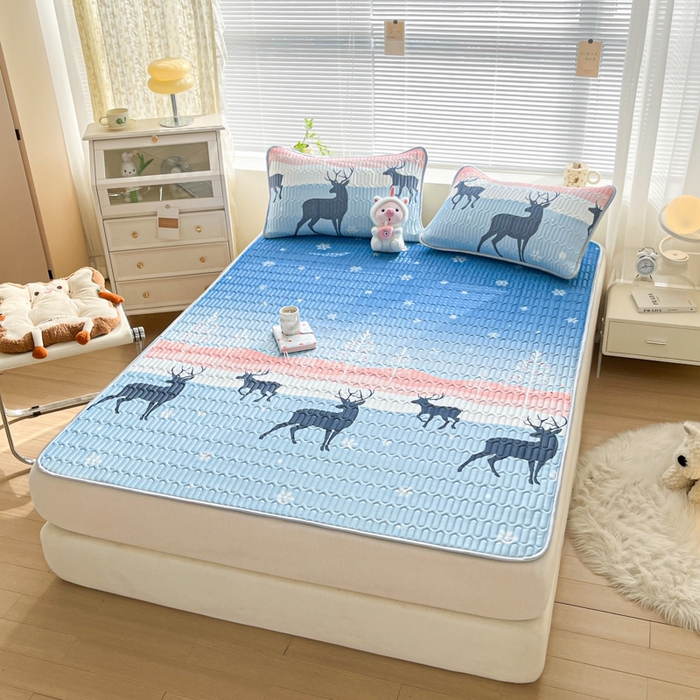 91家纺网 家纺一手货源 找家纺 东宇床垫 2025新款A类凉感丝乳胶成人凉席 一路相伴