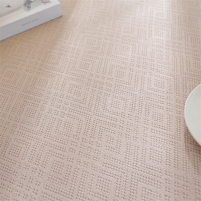 91家纺网 家纺一手货源 找家纺 共鸣沙发垫  2024新款5cm厚50D玉米粒绒回形格海绵飘窗垫 回形格浅咖