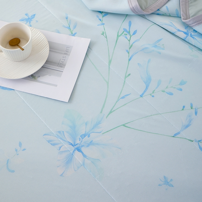 91家纺网 家纺一手货源 找家纺 吾诺家居 2024新款冰嘟嘟微重力硅胶夏被 温情初夏