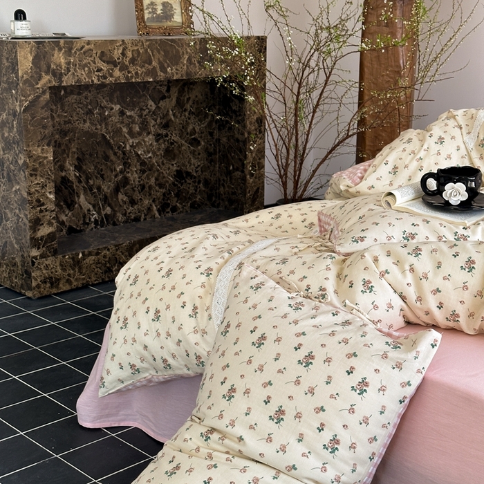 91家纺网 家纺一手货源 找家纺 旷野 2024双层纱碎花蕾丝拼接款四件套--柏林花事 柏林花事-粉