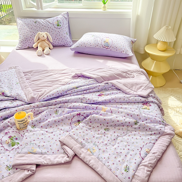 91家纺网 家纺一手货源 找家纺 安哆啦家纺 2024新款A类泡泡棉印花夏被四件套 庄园兔