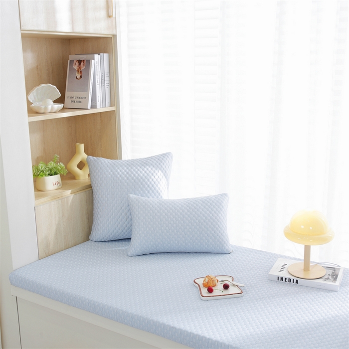 91家纺网 家纺一手货源 找家纺 共鸣沙发垫2024新款5cm厚50D凉豆豆海绵飘窗垫 凉豆豆蓝色