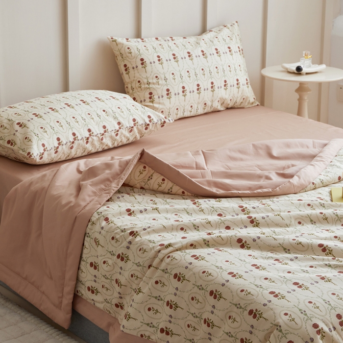 91家纺网 家纺一手货源 找家纺 怡家居 2024新款全棉印花手包边夏被四件套 沁恬