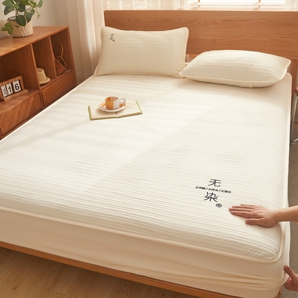 91家纺网 家纺一手货源 找家纺 鹿辉家居（原吉欧力） 2024新款无染刺绣夹棉床笠 无染奶白