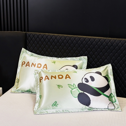 91家纺网 家纺一手货源 找家纺 梦舒羽 2025新款可水洗冰丝枕套宿舍单人凉爽枕头套 熊猫乐园