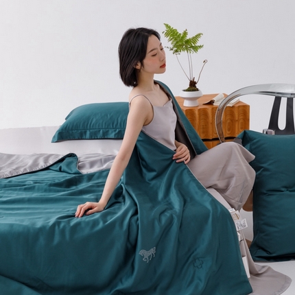 CINNY馨宜 2025新款60莱赛尔大豆纤维 撞色夏被（伯爵） 孔雀绿