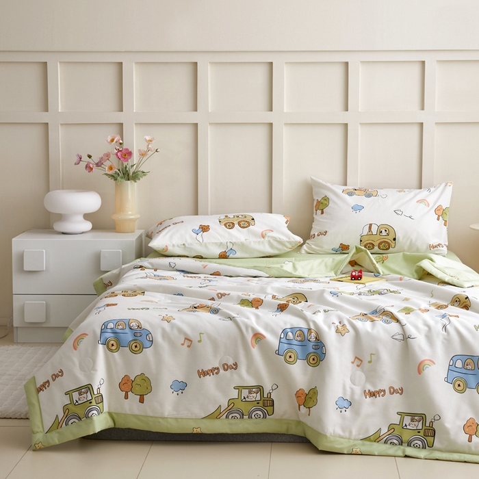 91家纺网 家纺一手货源 找家纺 怡家居 2024新款全棉印花手包边夏被四件套 快乐滴滴