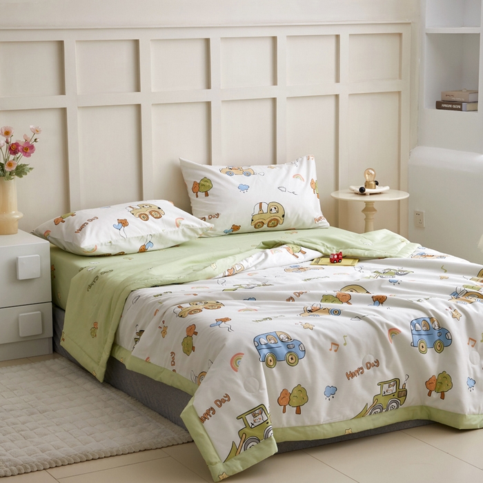 91家纺网 家纺一手货源 找家纺 怡家居 2024新款全棉印花手包边夏被四件套 快乐滴滴