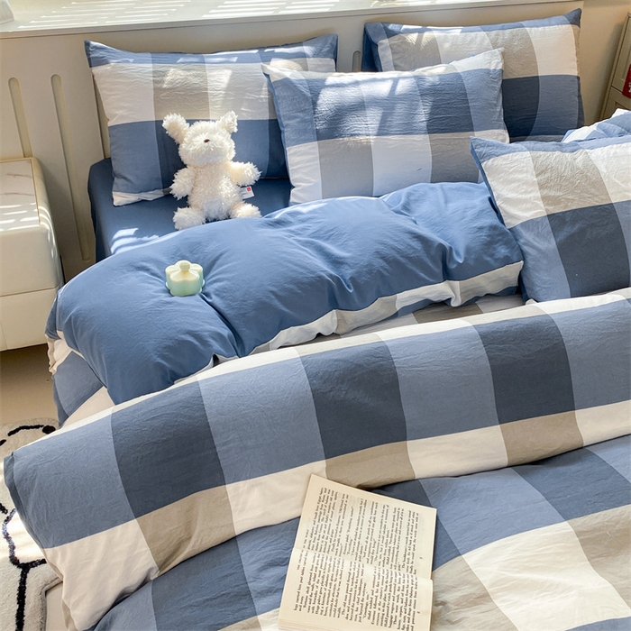 91家纺网 家纺一手货源 找家纺 盛秋家纺 2025新款亲肤格子水洗棉四件套 蓝大格+宾利蓝