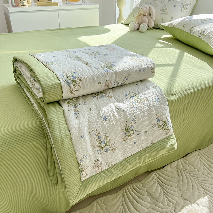 91家纺网 家纺一手货源 找家纺 安哆啦家纺 2024新款A类泡泡棉印花夏被四件套 花影