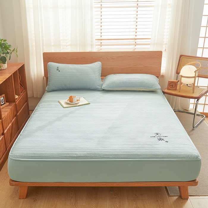 91家纺网 家纺一手货源 找家纺 鹿辉家居（原吉欧力） 2024新款无染刺绣夹棉床笠 无染浅绿