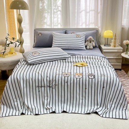 91家纺网 家纺一手货源 找家纺 经年 2025新款水洗真丝夏被好伙伴系列 好伙伴-灰夏被
