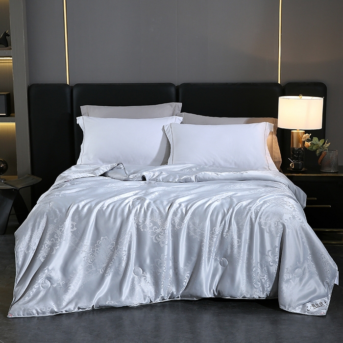 91家纺网 家纺一手货源 找家纺 恒鑫家纺 2025新款提花蚕丝夏凉被被子被芯 绅士灰