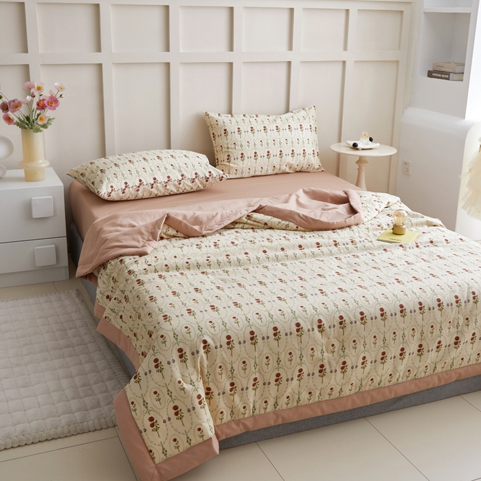 91家纺网 家纺一手货源 找家纺 怡家居 2024新款全棉印花手包边夏被四件套 沁恬