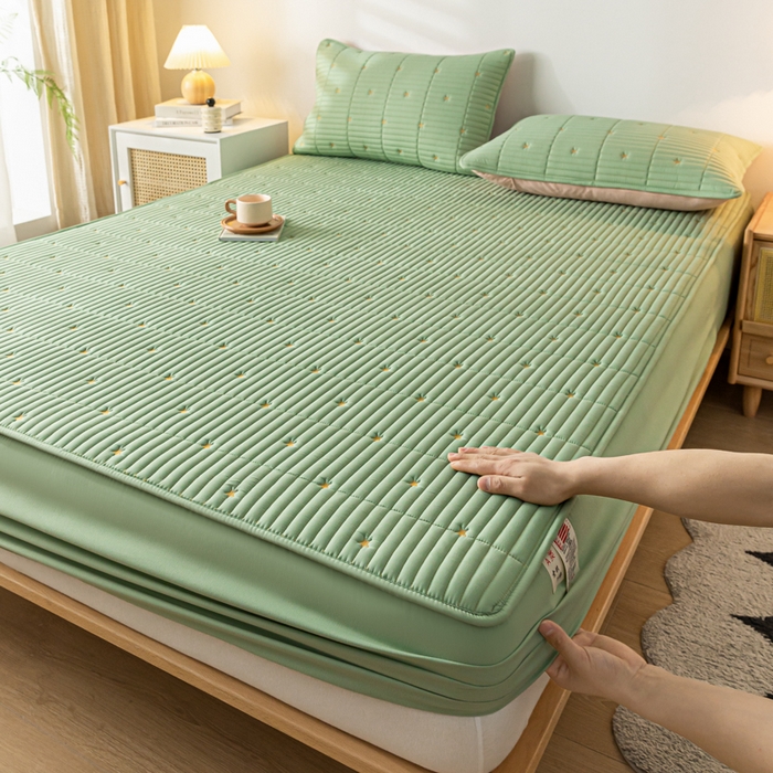 91家纺网 家纺一手货源 找家纺 鑫钰 新款刺绣防水床笠床垫保护罩床罩-星愿 星愿-云川绿