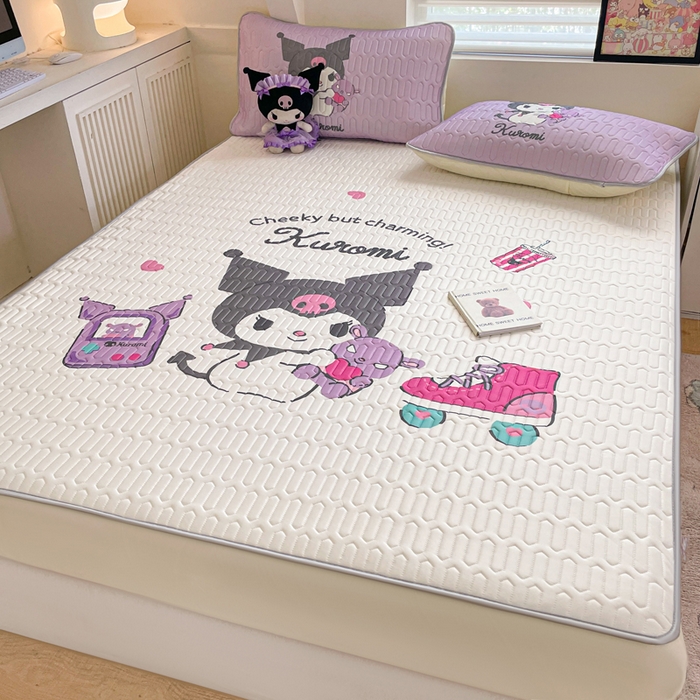 91家纺网 家纺一手货源 找家纺 金爱家 2024款三丽鸥乳胶凉席床笠款 抱抱熊库洛米