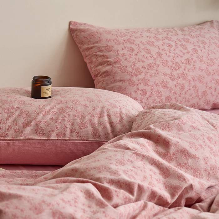 91家纺网 家纺一手货源 找家纺 原研家居 2024新款水洗棉提花系列四件套 繁花-红