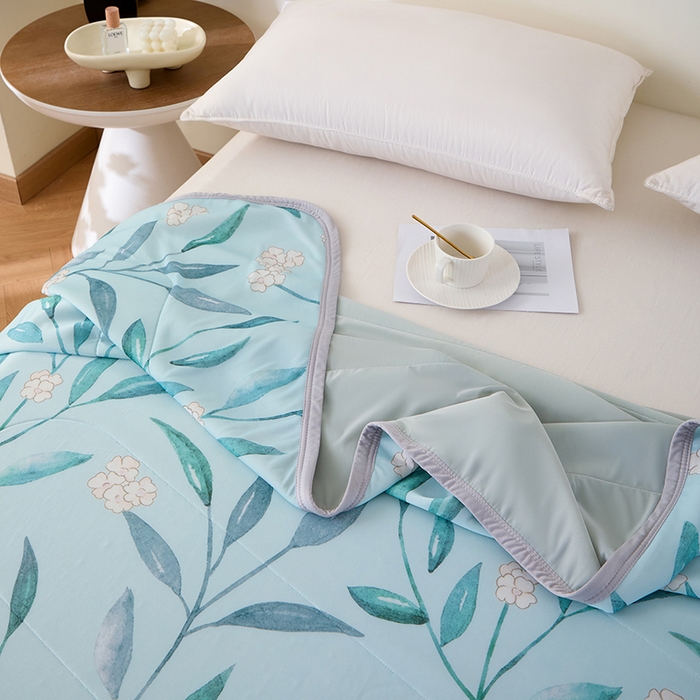 91家纺网 家纺一手货源 找家纺 吾诺家居 2024新款冰嘟嘟微重力硅胶夏被 清雅兰