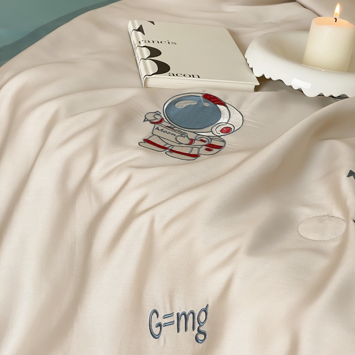 91家纺网 家纺一手货源 找家纺 （总）星野 2024新款80s奥地利天丝夏被-学霸太空人