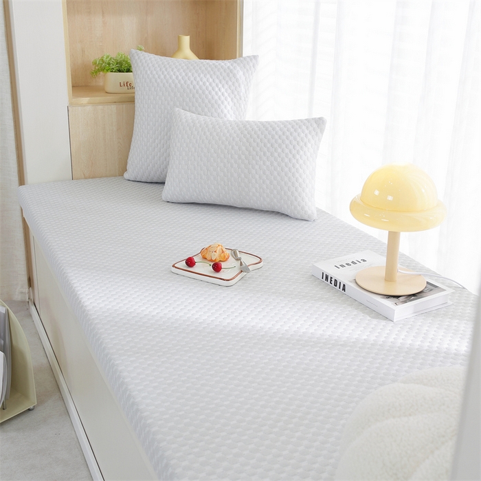 91家纺网 家纺一手货源 找家纺 共鸣沙发垫2024新款5cm厚50D凉豆豆海绵飘窗垫 凉豆豆灰色