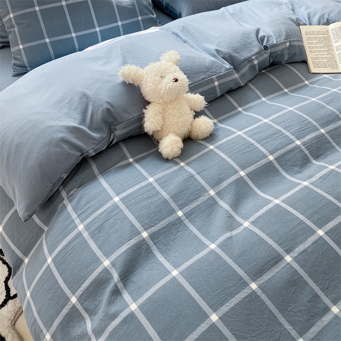 91家纺网 家纺一手货源 找家纺 盛秋家纺 2025新款亲肤格子水洗棉四件套 灰大格+蓝灰