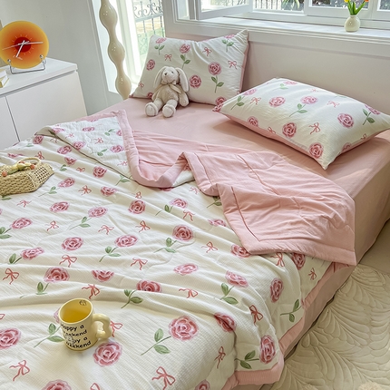 91家纺网 家纺一手货源 找家纺 （总）安哆啦家纺 2024新款A类泡泡棉印花夏被四件套