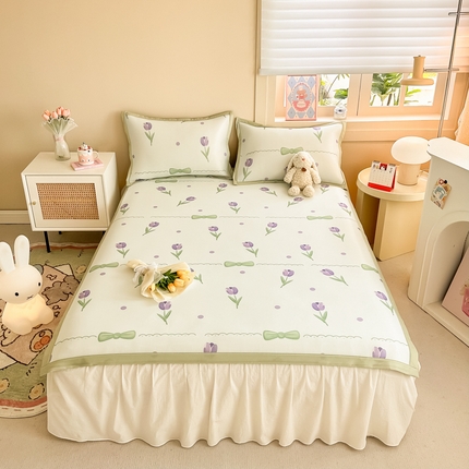 91家纺网 家纺一手货源 找家纺 懒猫家纺 宽边凉感丝凉席夏被四件套 郁见浪漫