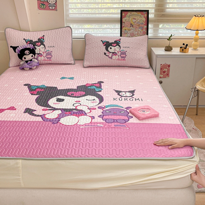 91家纺网 家纺一手货源 找家纺 金爱家 2024款三丽鸥乳胶凉席床笠款 朗读库洛米