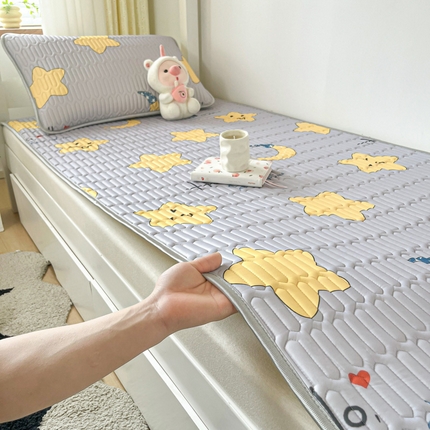 91家纺网 家纺一手货源 找家纺 （总）东宇床垫 2025新款A类凉感丝乳胶学生凉席