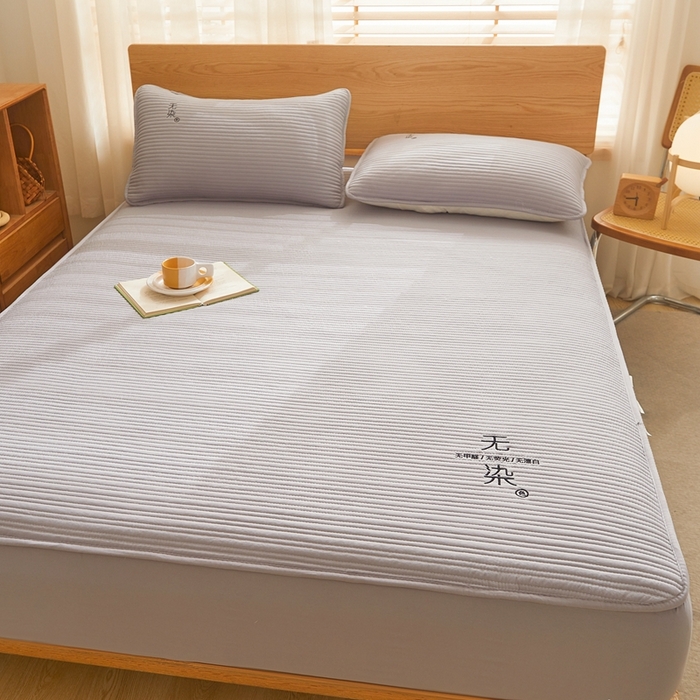 91家纺网 家纺一手货源 找家纺 鹿辉家居（原吉欧力） 2024新款无染刺绣夹棉床笠 无染深灰